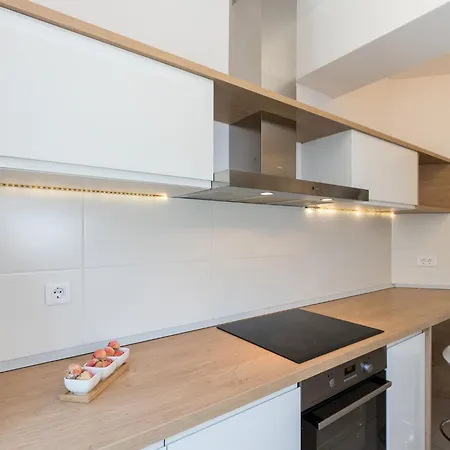Apartment Clouds - Two Bedroom With Balcony And City View Dubrovnik