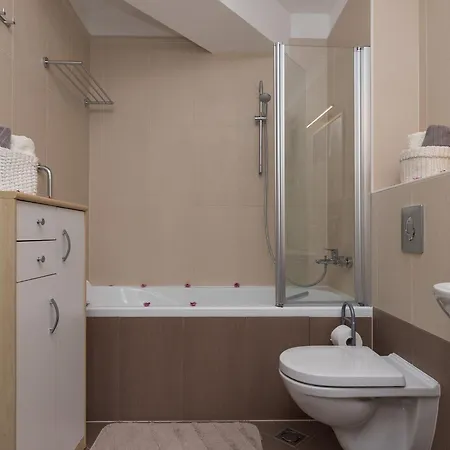 Apartament Clouds - Two Bedroom With Balcony And City View Dubrownik